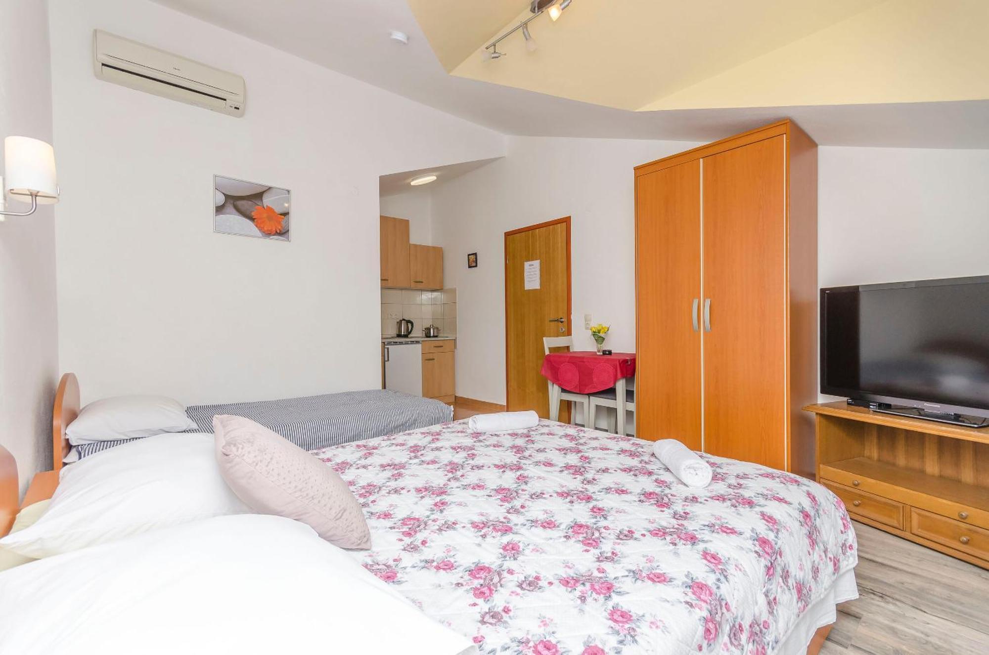 Apartments Rajka فوديس المظهر الخارجي الصورة